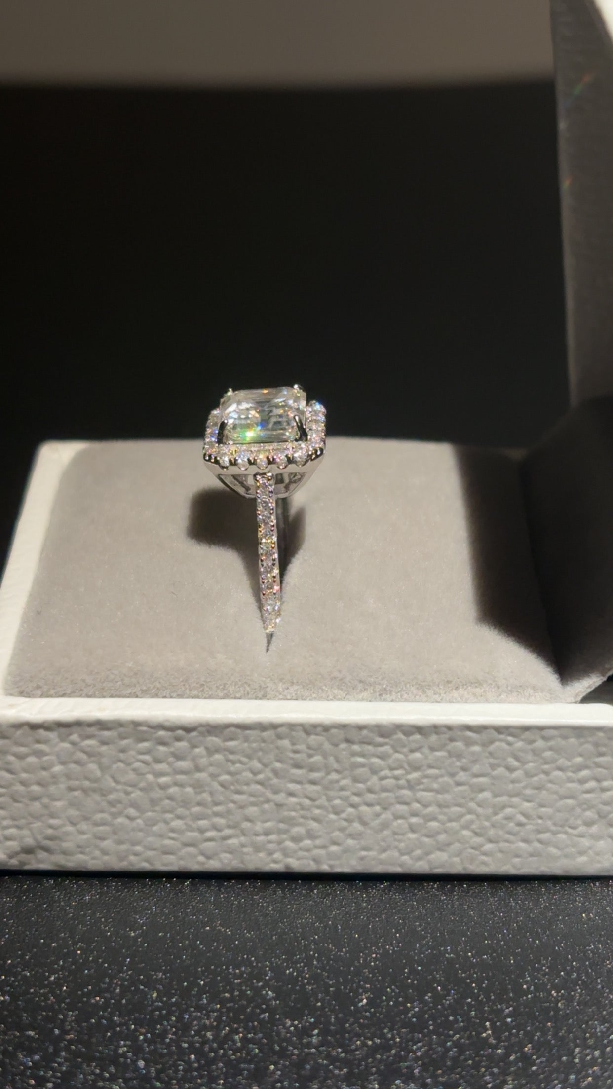 Moissanite Ring Cubic