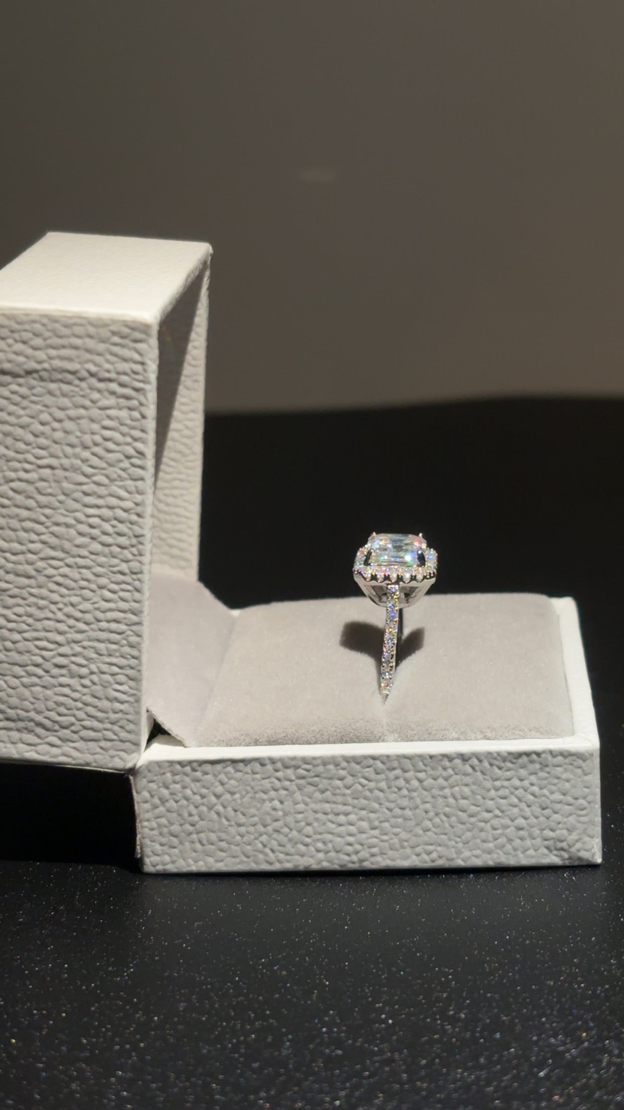 Moissanite Ring Cubic